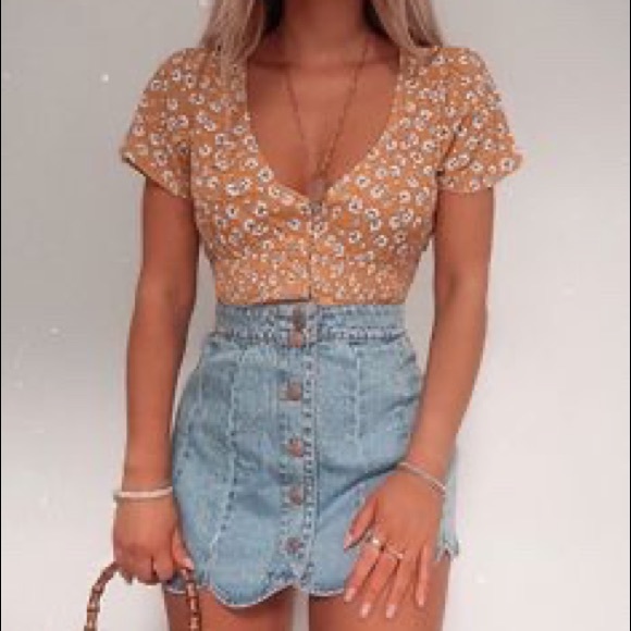 POPULAR BRANDS MYSTERY BOX - Picture 3 of 5